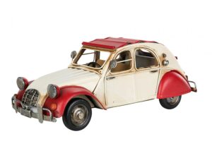 Modell av Citroen i retrolook. Du hittar bilen hos Sakligheter.